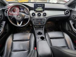 مێرسێدس بێنز CLA